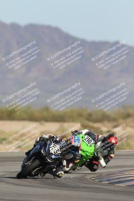 media/Oct-04-2025-CVMA (Sat) [[408bcdd6e4]]/Race 14-500-400-350 Supersport/